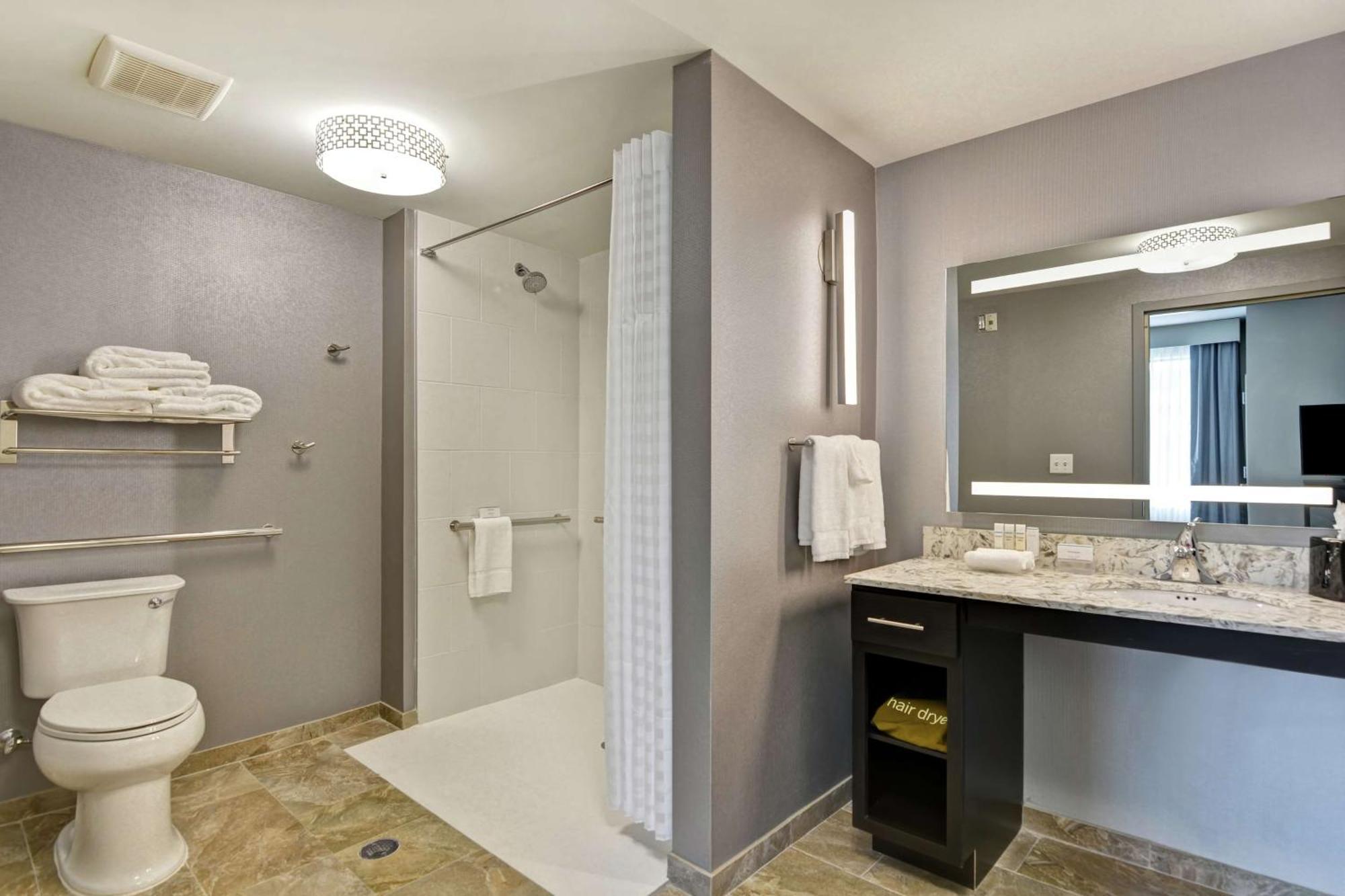 Homewood Suites By Hilton Poughkeepsie Exterior foto